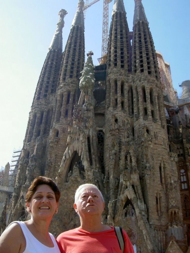 Templo Expiatorio de La Sagrada Familia, Barcelona, España – Iglesias
